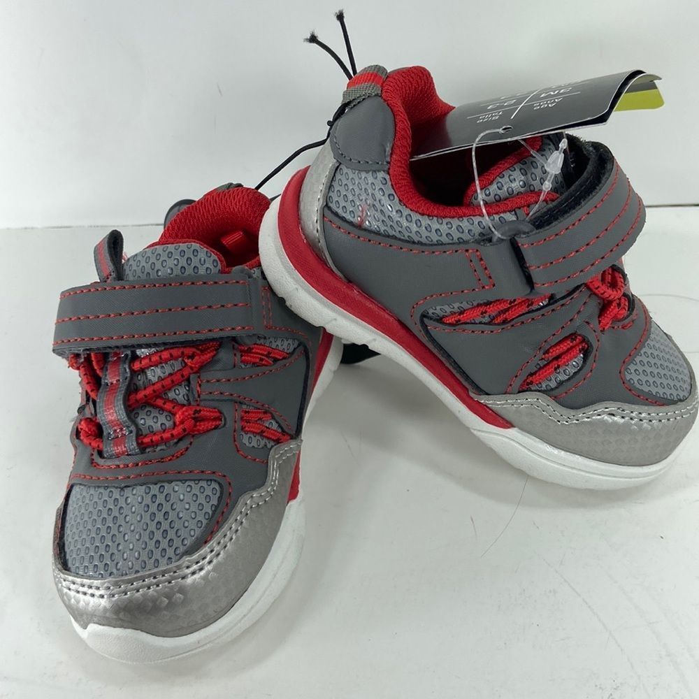 Athletic toddler size 3 red and gray NWT